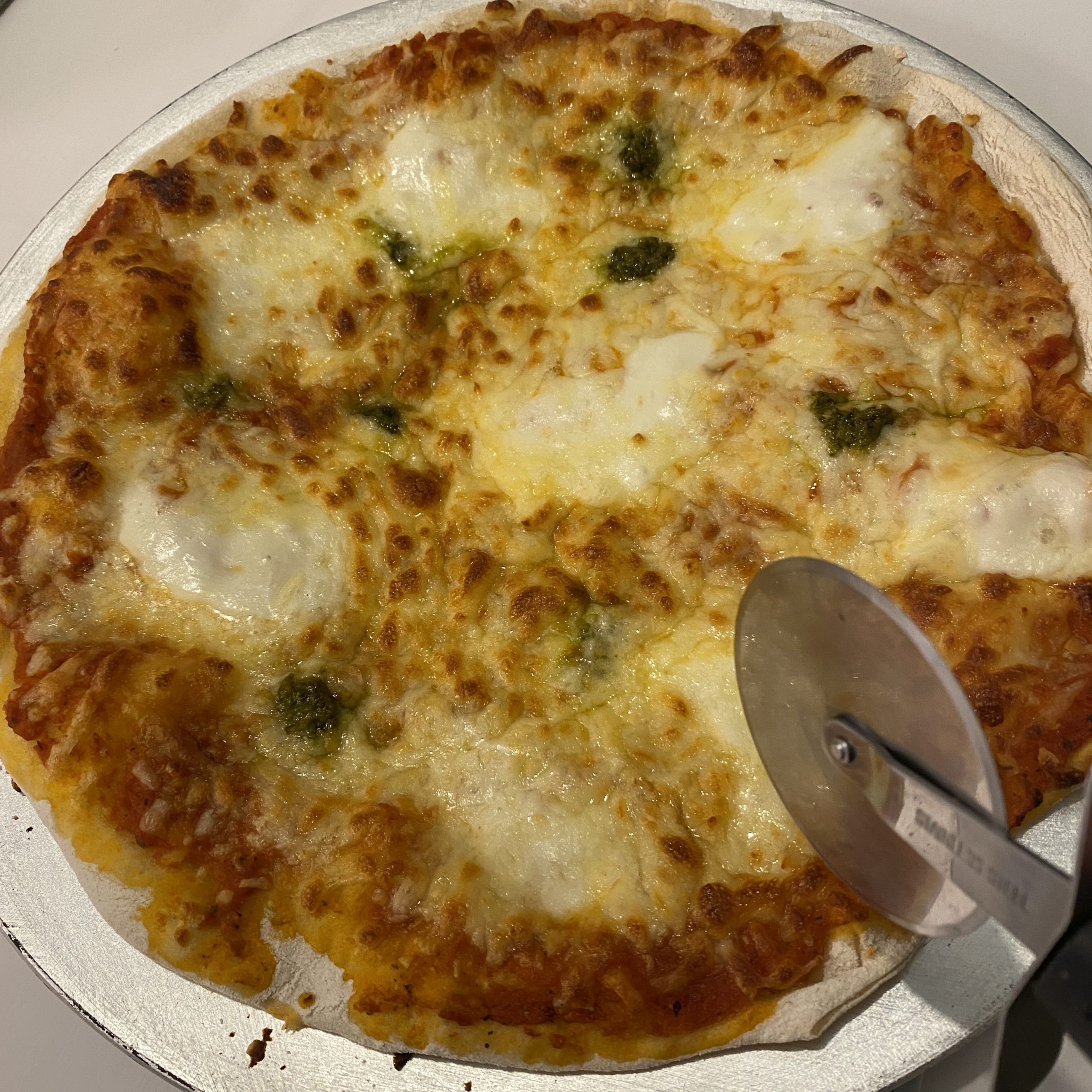 Easy Homemade Pizza – Yummy Recipes UK